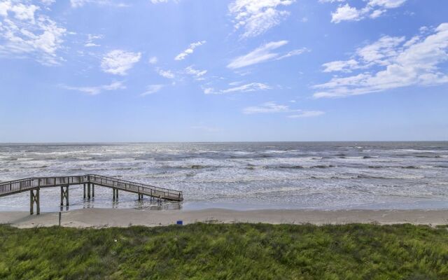 Seascape 1210 1 Bedroom Condo by RedAwning