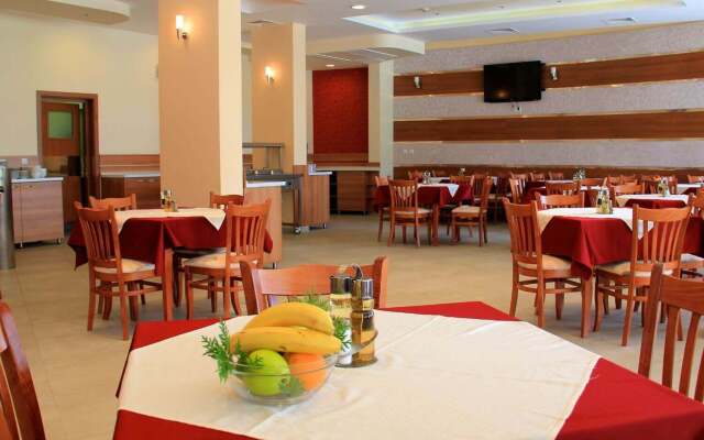 Hotel RIAGOR
