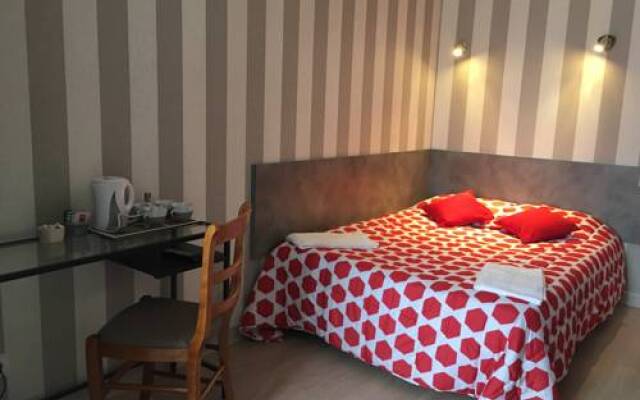 Hotel du Centre - Restaurant le Ptit Gourmet