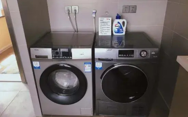 Home Inn Haiyang Xinyuan Square
