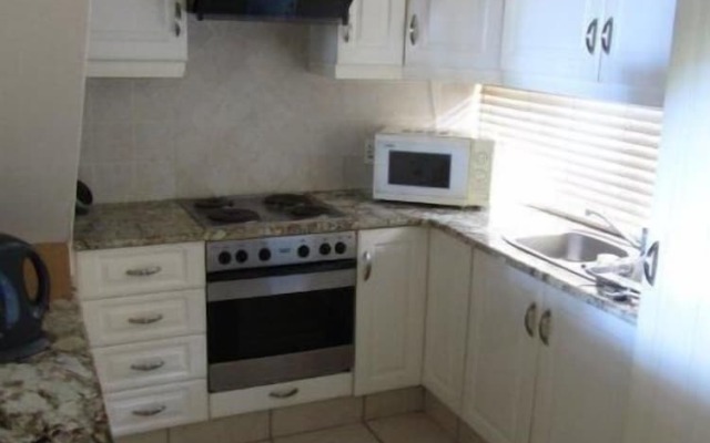 16 Mallorca Umdloti beach front Magic