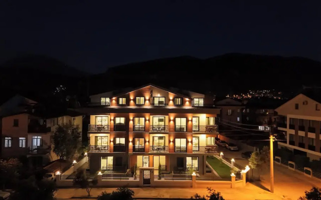 Muci̇ze Residence