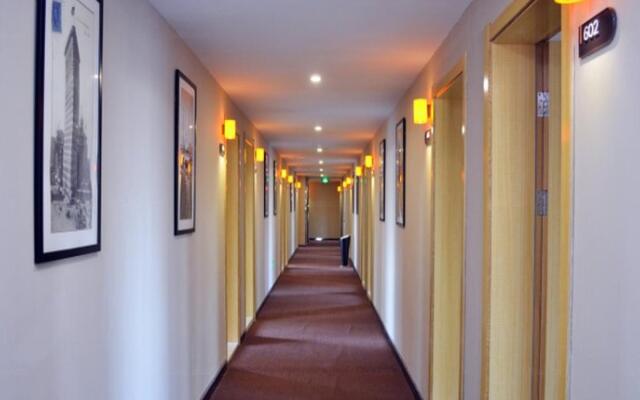 7 Days Premium Yinchuan Train Station Branch Hotel