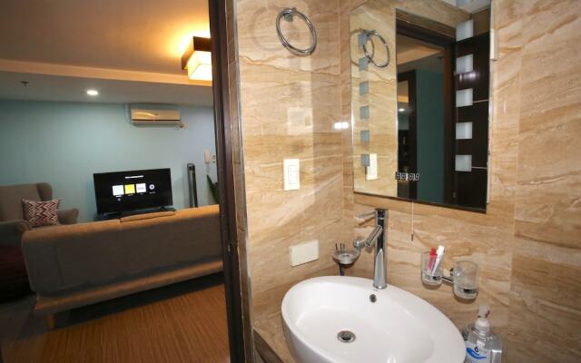 Indigo Manila Apartment @ ADB