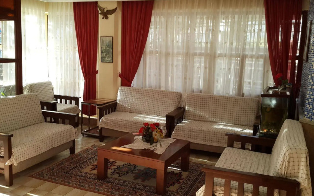 Kartal Hotel