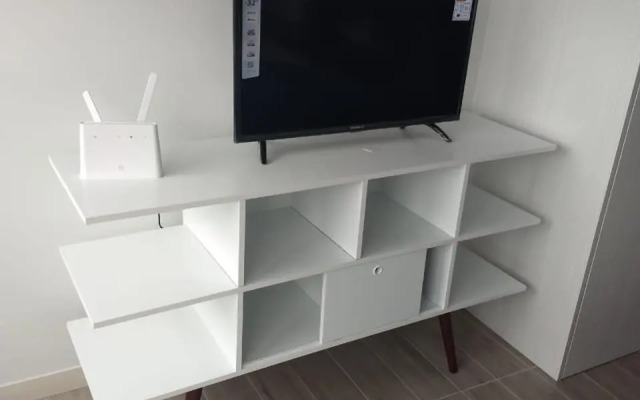 Apartamento de Lujo. Frente Mall Plaza