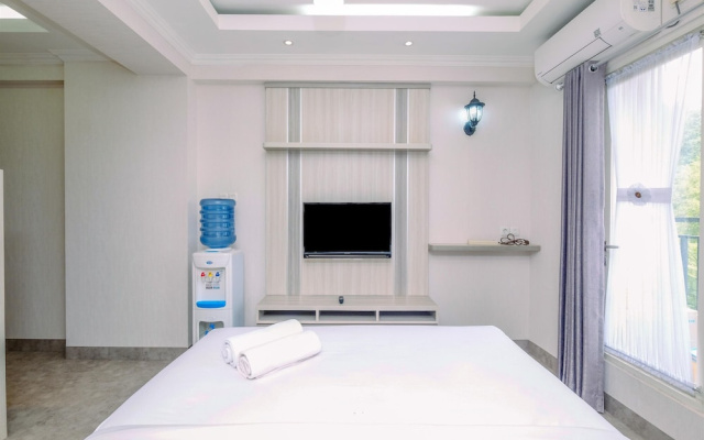 Homey Studio Room at Podomoro Golf View Apartment – Guest Rooms – Depok