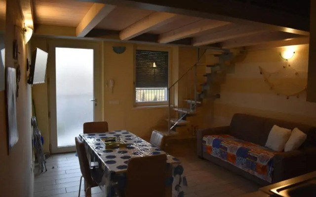 Mimosa Apartments