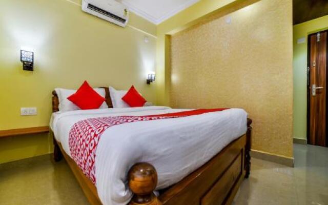 OYO 18822 Hotel Baga Prime