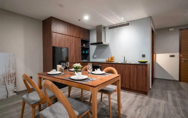 L'A Suites Pentstudio West Leak Hanoi
