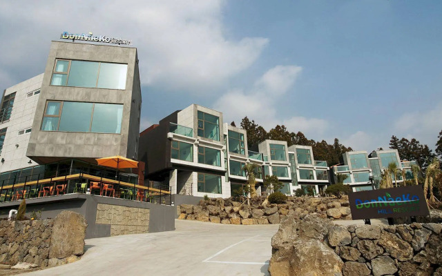Donnaekohill Resort