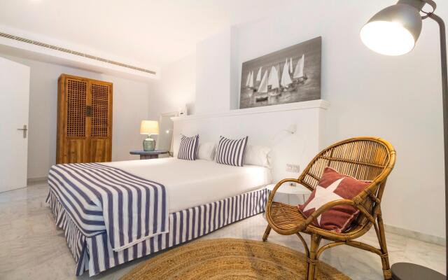 Marina Suites