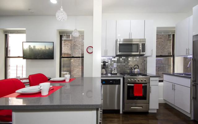 Hamilton Heights: Luxurious 2 Bedroom Home