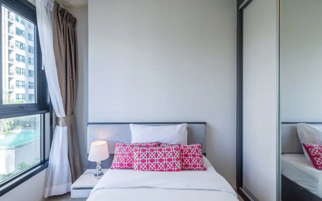 The Base Condo Pattaya by Supee