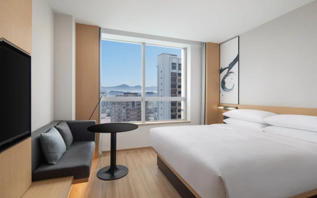 Fairfield By Marriott Hangzhou Wulin Square, China