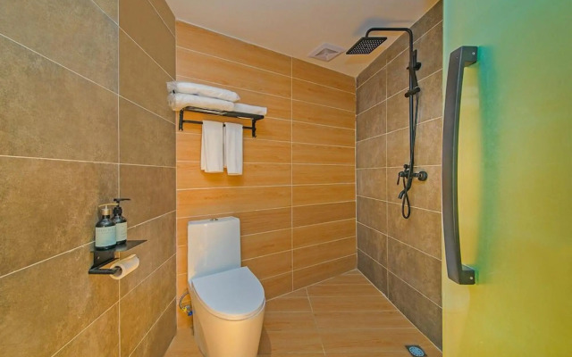 Shenzhen East Railway And Buji Subway Station Ranch Hotel