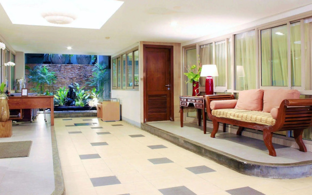 W Home Senopati