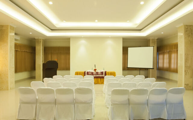 Catur Adi Putra Hotel