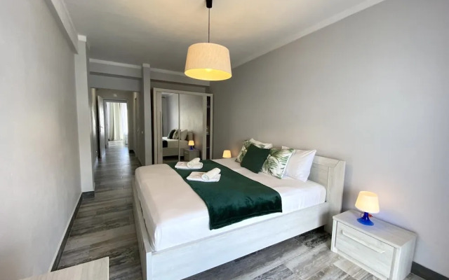 Quarteira Ocean Breeze 2 by Homing