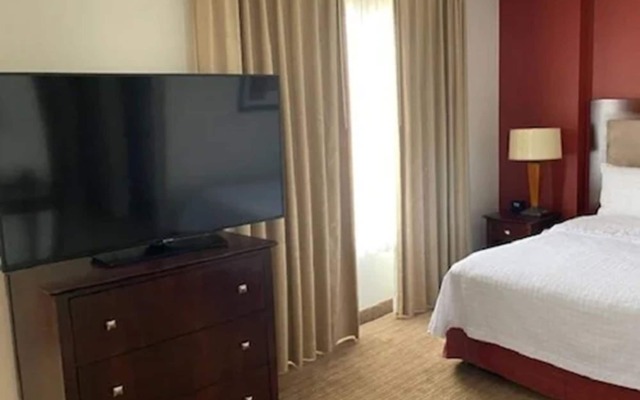 Homewood Suites by Hilton St Louis - Galleria