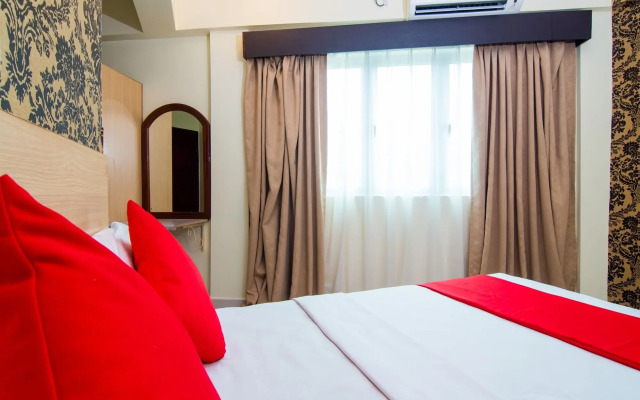 OYO 528 Sea Princess Hotel