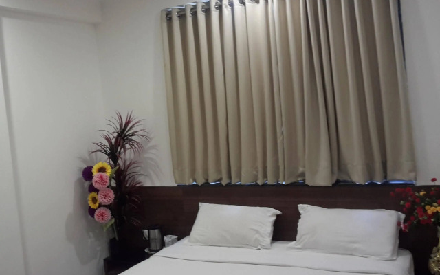 Hotel Flora Inn