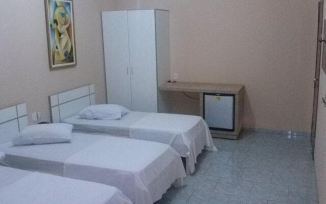 Hotel Marathi Park
