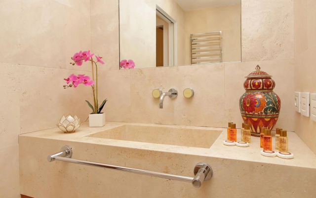 Luxury Domus Apartment 2