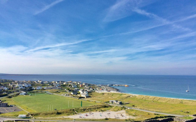 Inisheer Hotel (Óstán Inis Oírr)