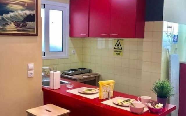 Central Stylish 1 Double Bed Flat