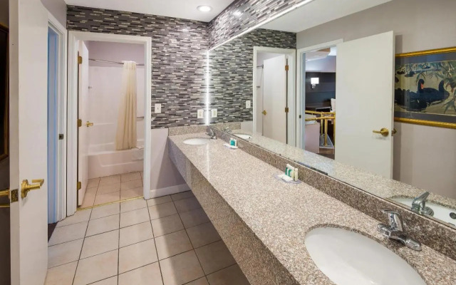 Best Western Cincinnati West Inn & Suite