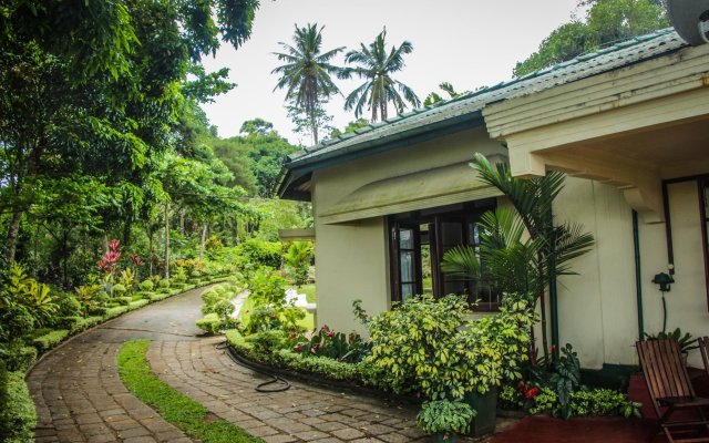 Ancoombra Tea Estate Bungalow