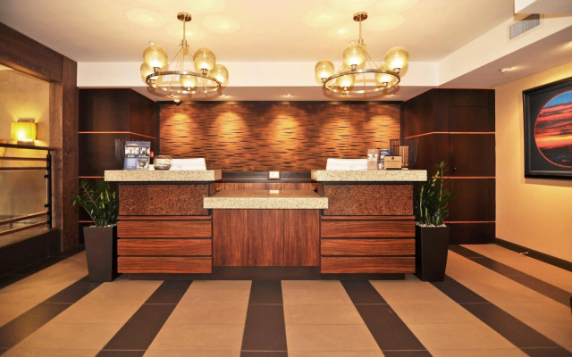 Hotel Indigo Napa Valley by IHG