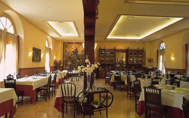 Balneario Paracuellos De Jiloca