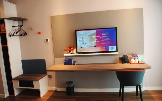 Holiday Inn Express Linyi West by IHG