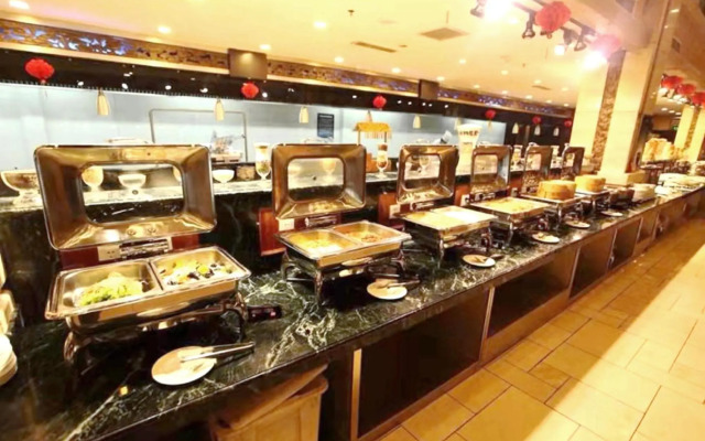 Hanting Hotel(South of Railway Station You'anmen B