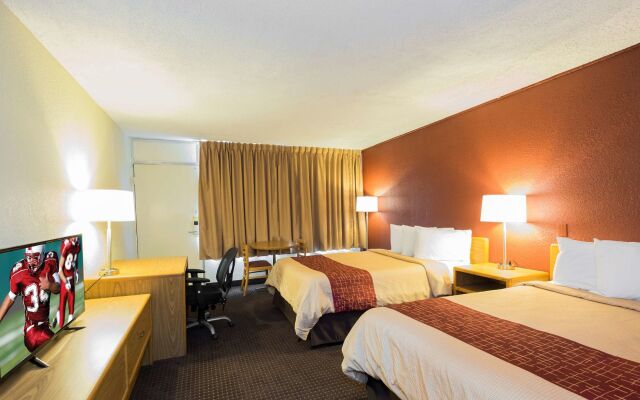 Days Inn by Wyndham Williamsport