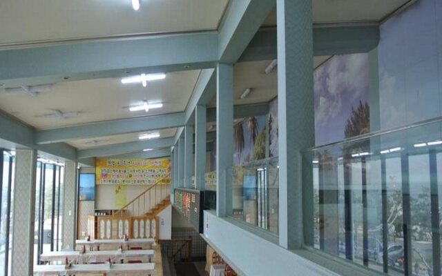 Paldogangsan Guesthouse