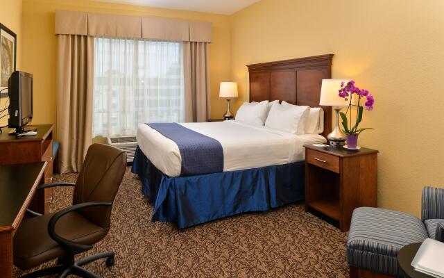 Holiday Inn Montgomery Airport South by IHG