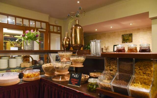 Cella Central Historic Boutique Hotel