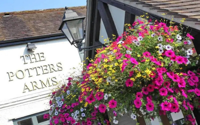 The Potters Arms