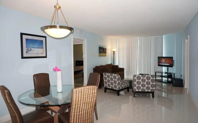 Private Residence at Ocean Residences