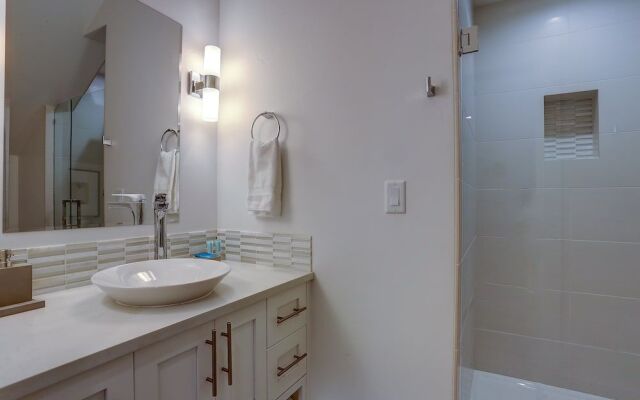 Bainbridge 30 Day Minimum 3 Bedroom Home By Redawning