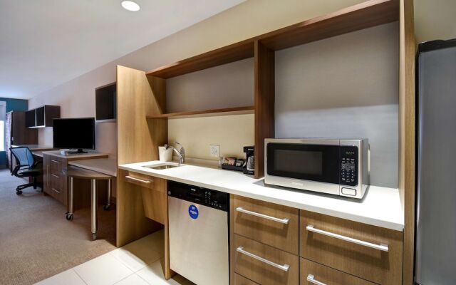 Home2 Suites Wichita Downtown Delano, Ks