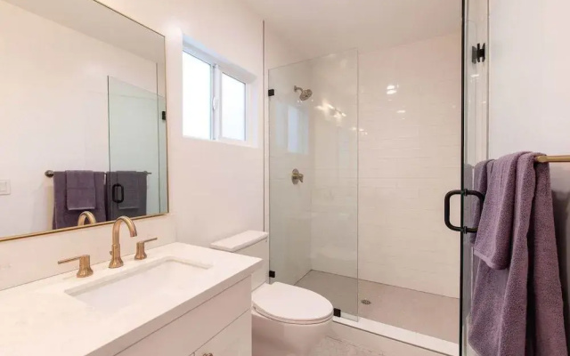 Newly Remodeled 3 BDR House Near Dodgers Stadium