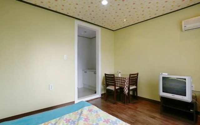 Yangyang Guesthouse Pension