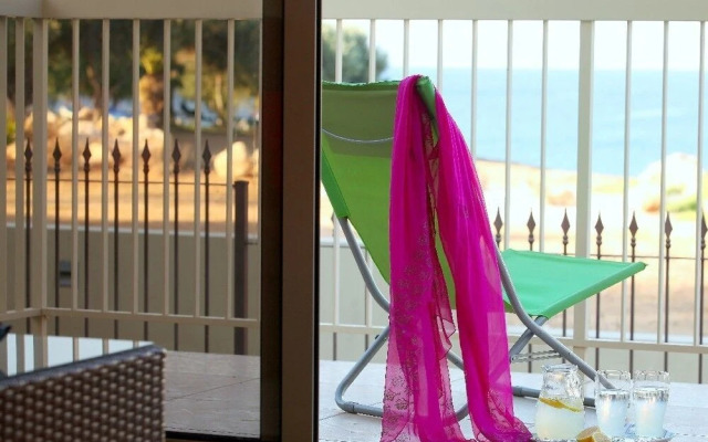 Villa Jasmine By The Sea