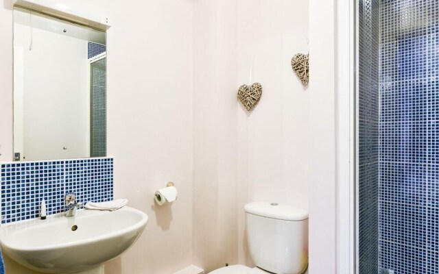 Manor Royal, Crawley