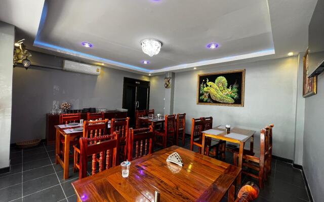 Heaven House Restro & Bar