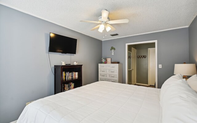 Sandpiper Cove 1053 1 Bedroom Condo by RedAwning